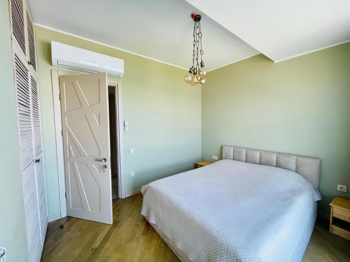 Balmaral Apart Hotel Batumi Exterior photo
